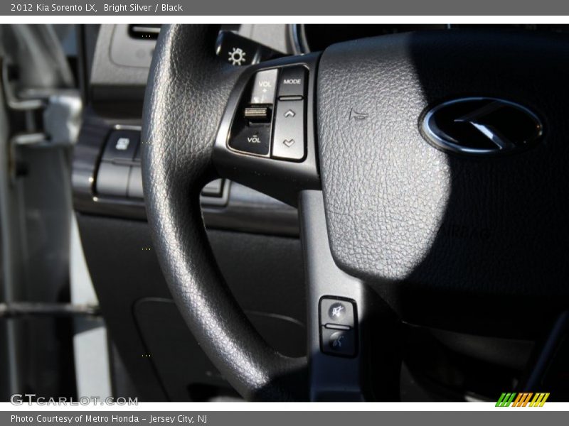 Bright Silver / Black 2012 Kia Sorento LX