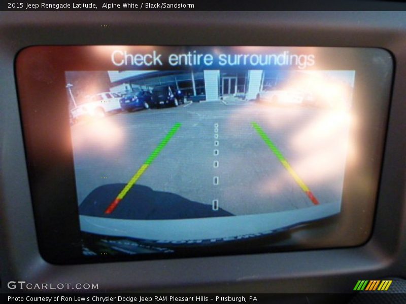 Alpine White / Black/Sandstorm 2015 Jeep Renegade Latitude
