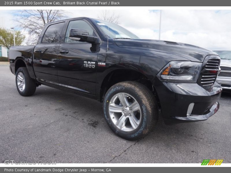 Front 3/4 View of 2015 1500 Sport Crew Cab