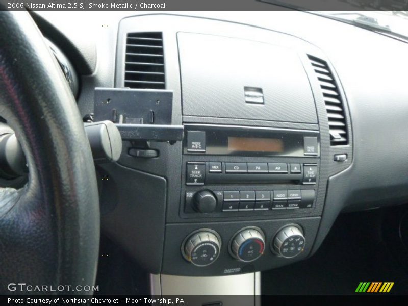 Smoke Metallic / Charcoal 2006 Nissan Altima 2.5 S