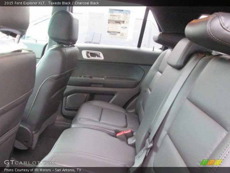 Tuxedo Black / Charcoal Black 2015 Ford Explorer XLT
