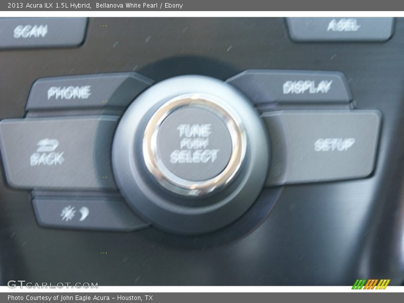 Bellanova White Pearl / Ebony 2013 Acura ILX 1.5L Hybrid