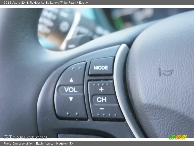 Bellanova White Pearl / Ebony 2013 Acura ILX 1.5L Hybrid