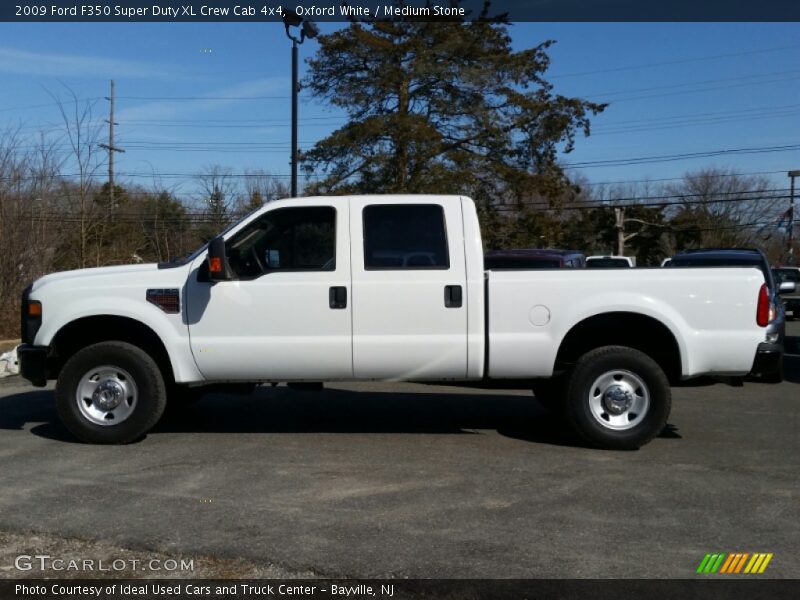 Oxford White / Medium Stone 2009 Ford F350 Super Duty XL Crew Cab 4x4