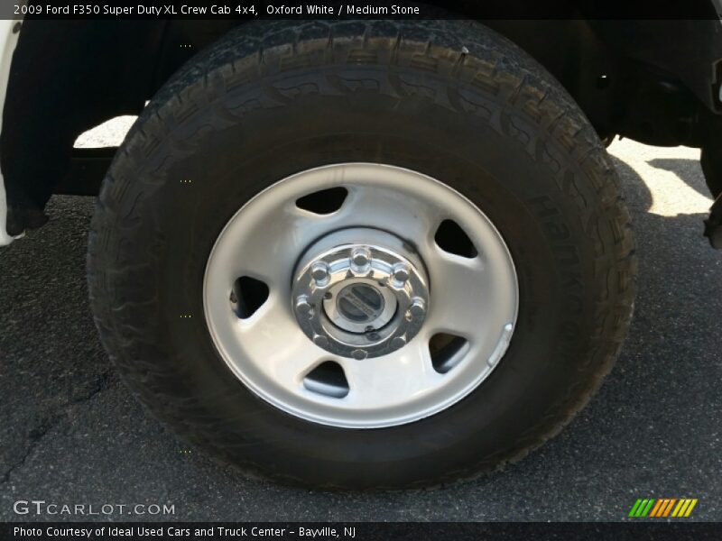 Oxford White / Medium Stone 2009 Ford F350 Super Duty XL Crew Cab 4x4