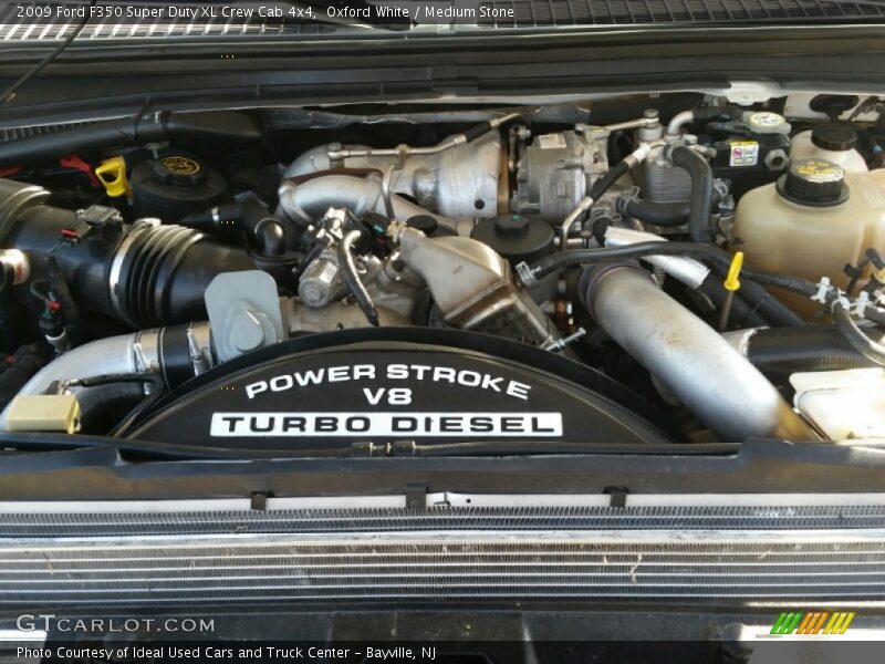 Oxford White / Medium Stone 2009 Ford F350 Super Duty XL Crew Cab 4x4