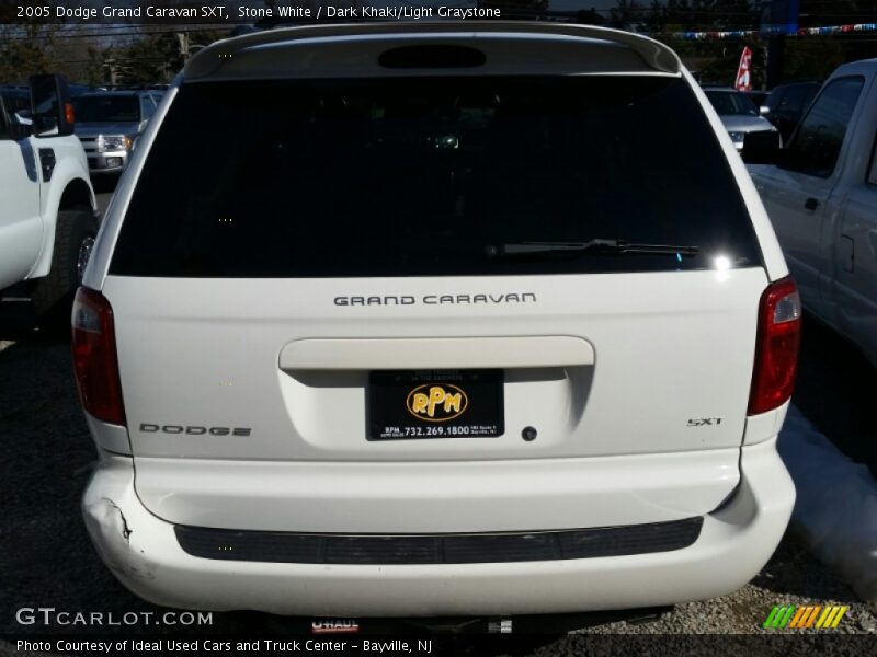 Stone White / Dark Khaki/Light Graystone 2005 Dodge Grand Caravan SXT