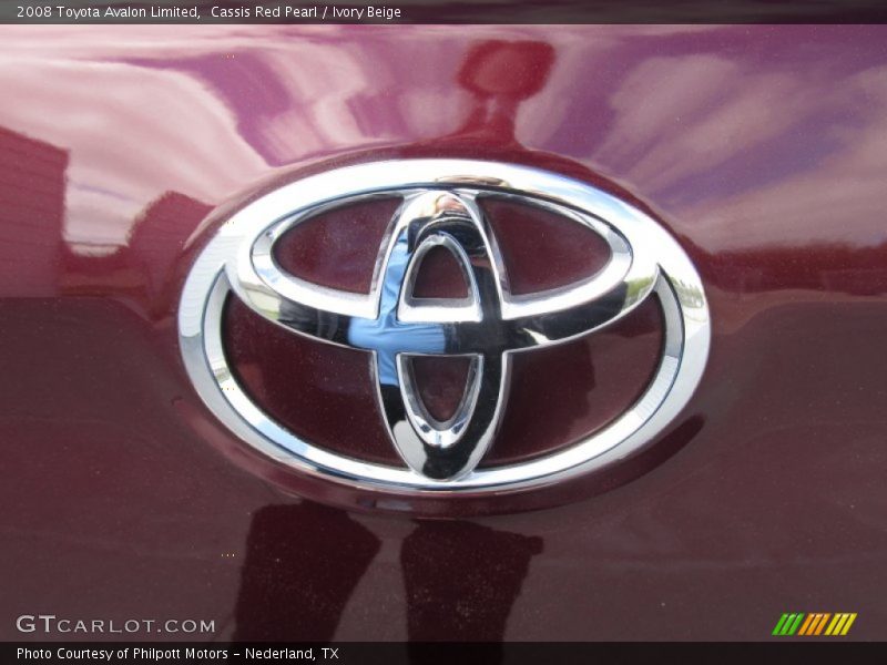 Cassis Red Pearl / Ivory Beige 2008 Toyota Avalon Limited