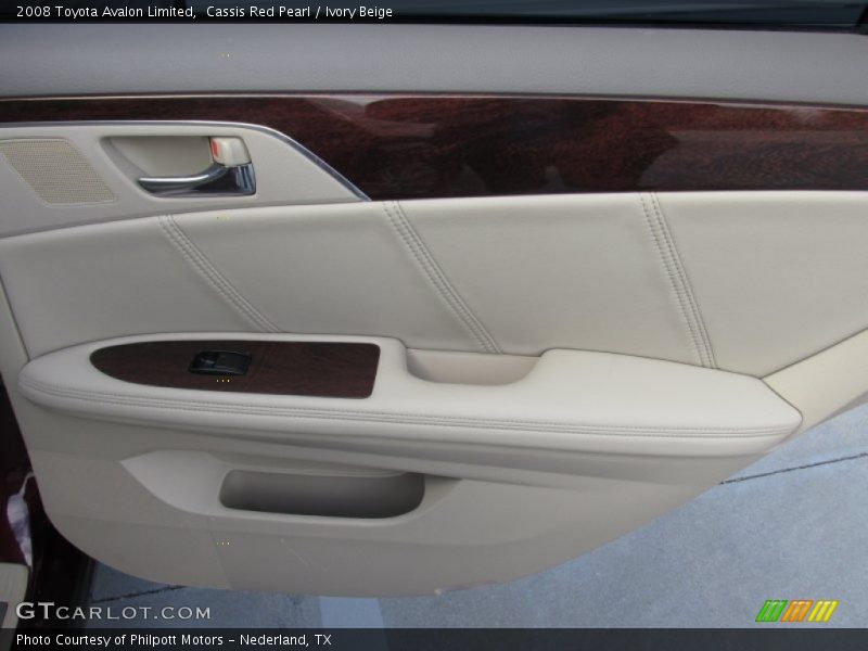 Cassis Red Pearl / Ivory Beige 2008 Toyota Avalon Limited