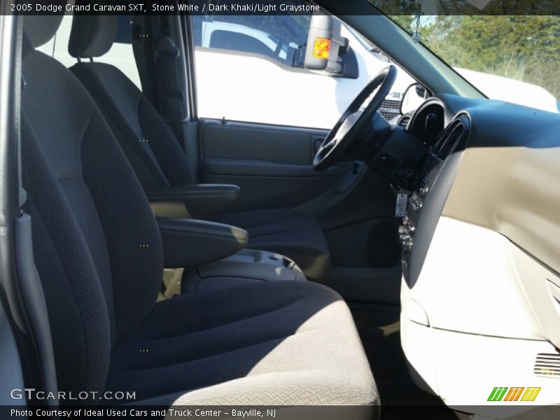 Stone White / Dark Khaki/Light Graystone 2005 Dodge Grand Caravan SXT