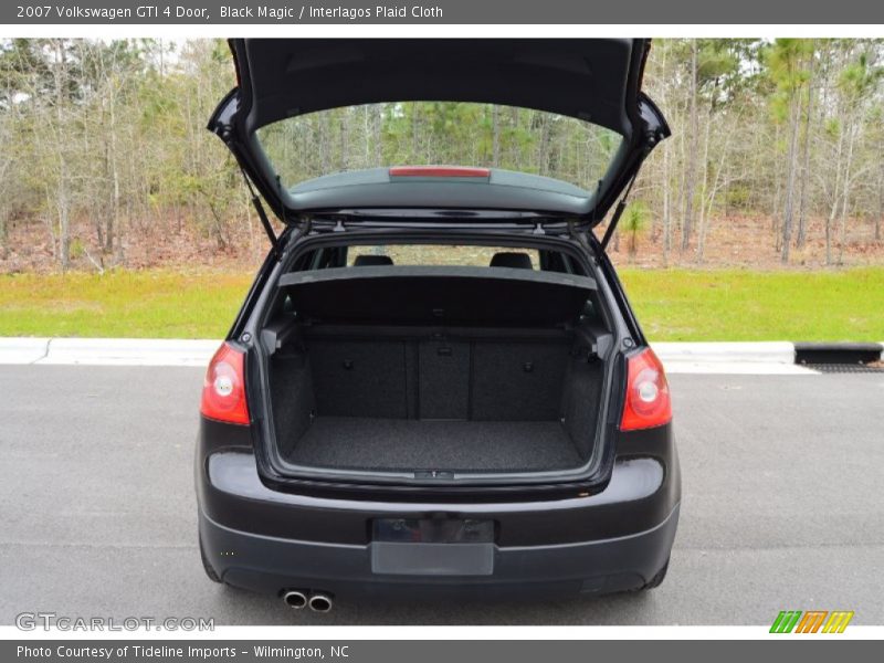  2007 GTI 4 Door Trunk