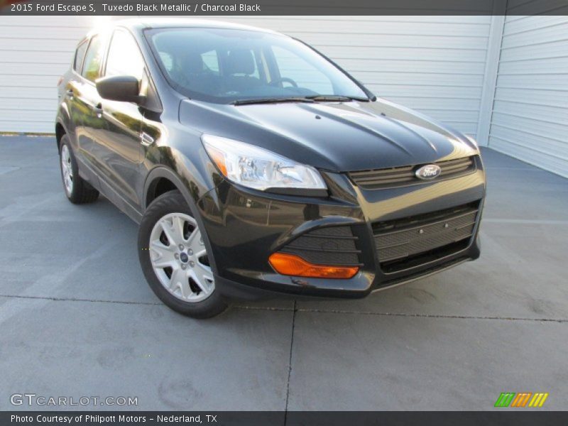 Tuxedo Black Metallic / Charcoal Black 2015 Ford Escape S