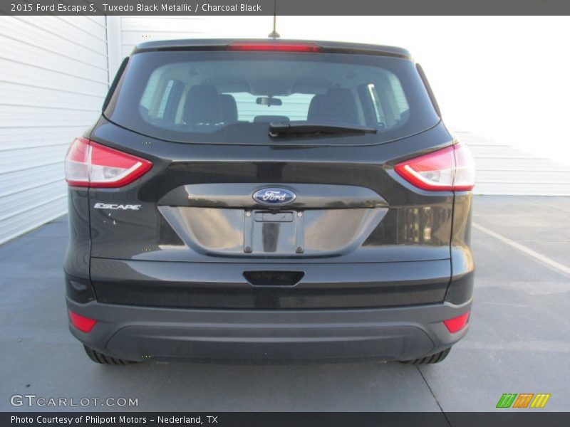 Tuxedo Black Metallic / Charcoal Black 2015 Ford Escape S