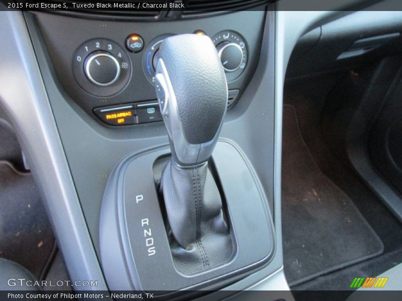 Tuxedo Black Metallic / Charcoal Black 2015 Ford Escape S