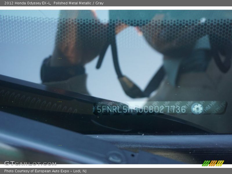 Polished Metal Metallic / Gray 2012 Honda Odyssey EX-L