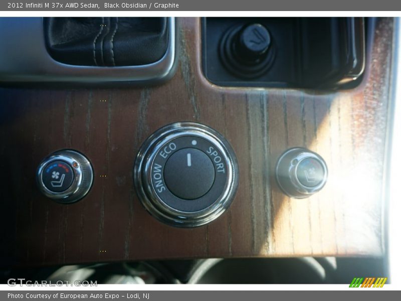 Black Obsidian / Graphite 2012 Infiniti M 37x AWD Sedan