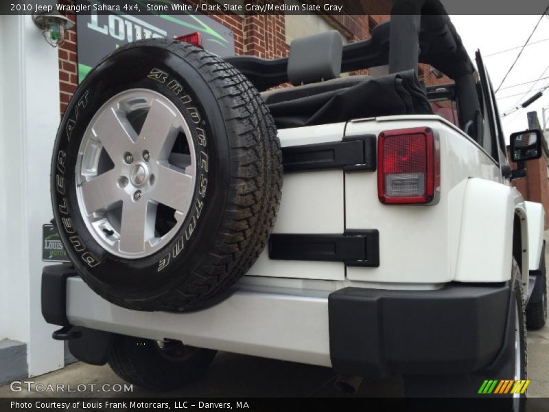 Stone White / Dark Slate Gray/Medium Slate Gray 2010 Jeep Wrangler Sahara 4x4