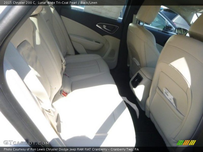 Lunar White Tri-Coat Pearl / Black/Linen 2015 Chrysler 200 C