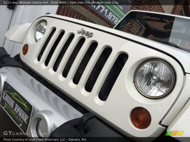 Stone White / Dark Slate Gray/Medium Slate Gray 2010 Jeep Wrangler Sahara 4x4