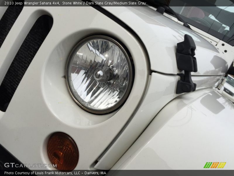 Stone White / Dark Slate Gray/Medium Slate Gray 2010 Jeep Wrangler Sahara 4x4