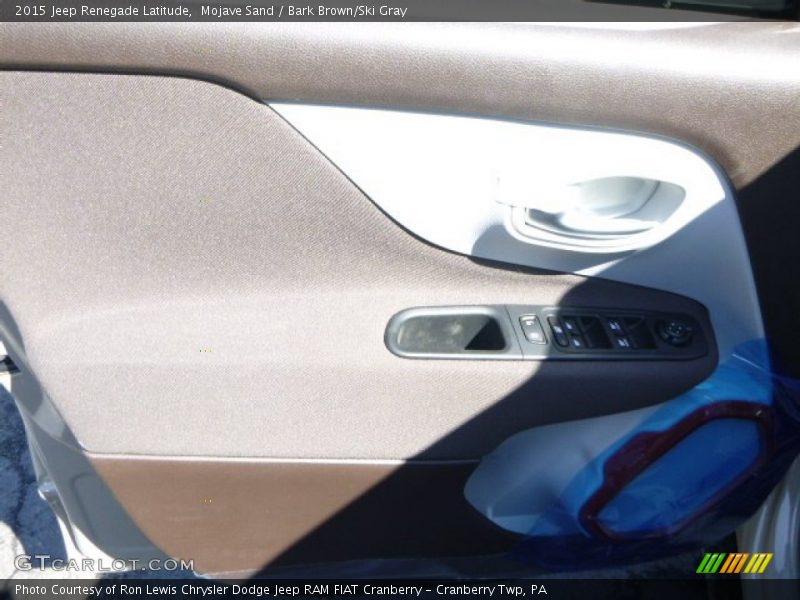 Mojave Sand / Bark Brown/Ski Gray 2015 Jeep Renegade Latitude