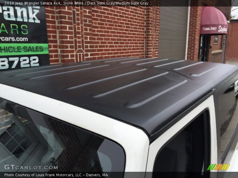 Stone White / Dark Slate Gray/Medium Slate Gray 2010 Jeep Wrangler Sahara 4x4