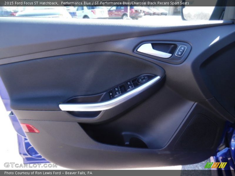 Performance Blue / ST Performance Blue/Charcoal Black Recaro Sport Seats 2015 Ford Focus ST Hatchback