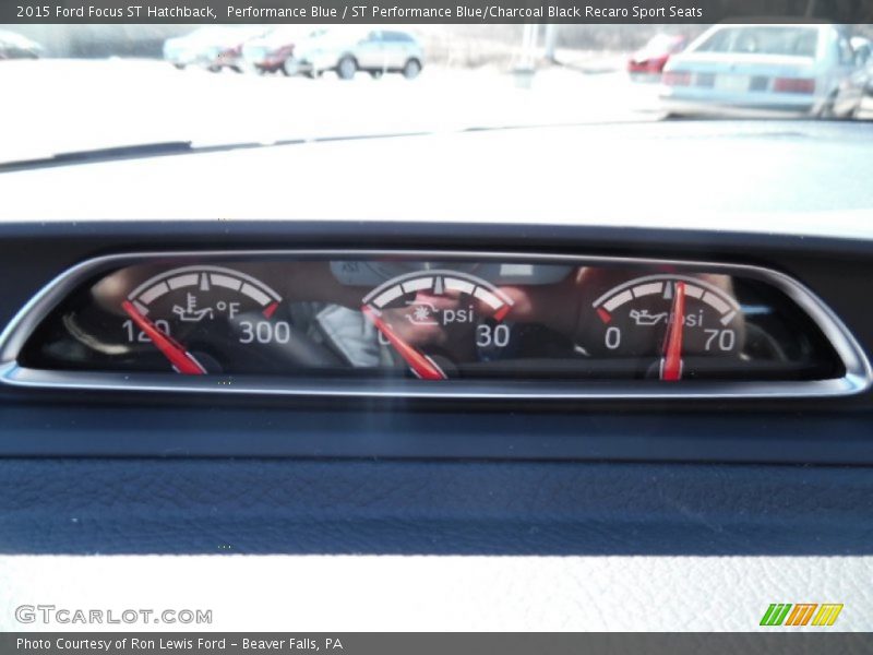 Performance Blue / ST Performance Blue/Charcoal Black Recaro Sport Seats 2015 Ford Focus ST Hatchback