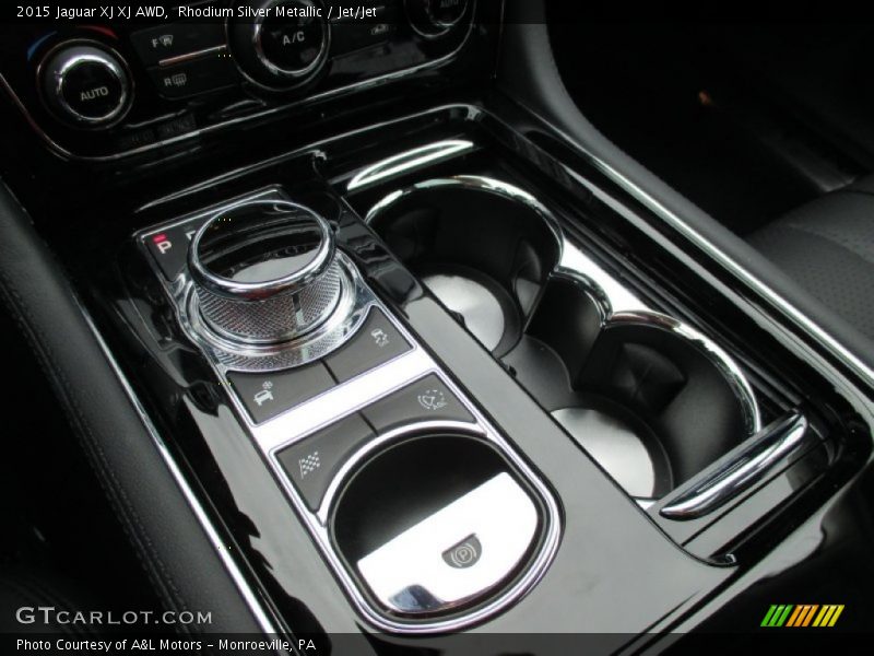 Controls of 2015 XJ XJ AWD