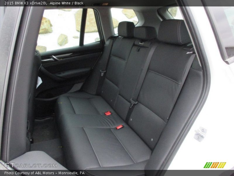 Alpine White / Black 2015 BMW X3 xDrive28i