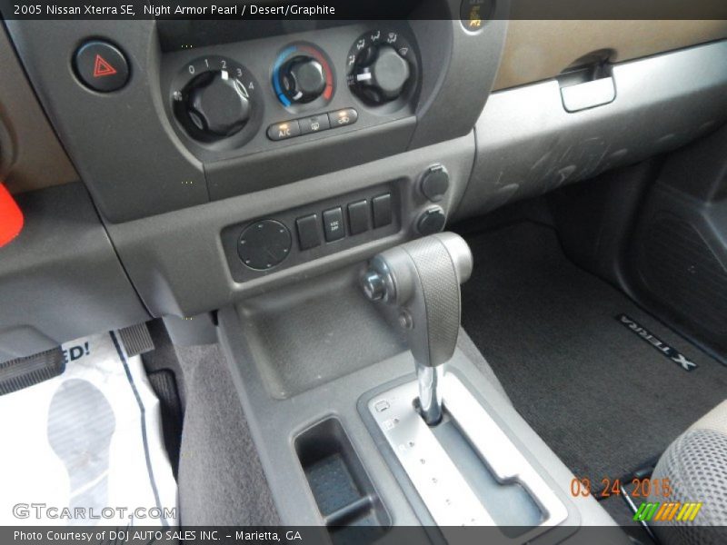 Night Armor Pearl / Desert/Graphite 2005 Nissan Xterra SE
