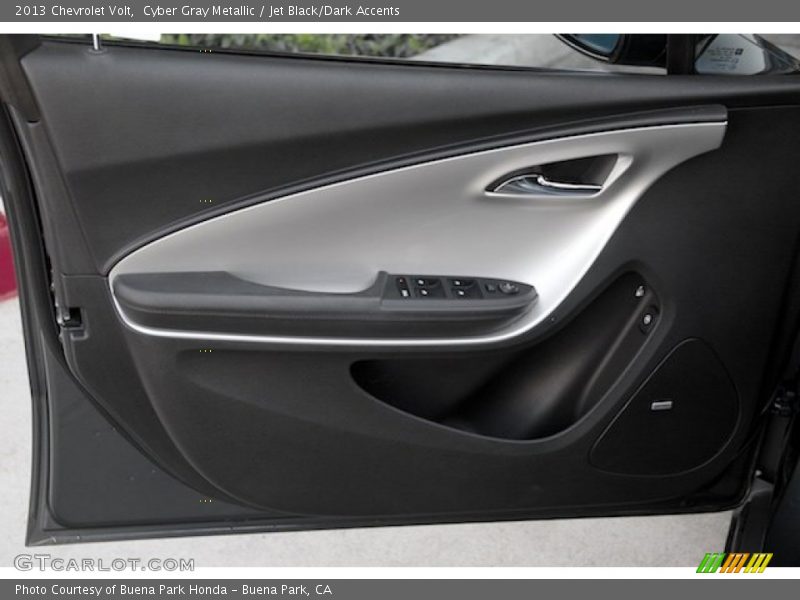 Cyber Gray Metallic / Jet Black/Dark Accents 2013 Chevrolet Volt