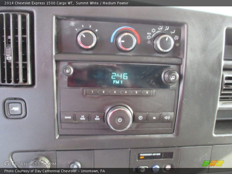 Summit White / Medium Pewter 2014 Chevrolet Express 1500 Cargo WT