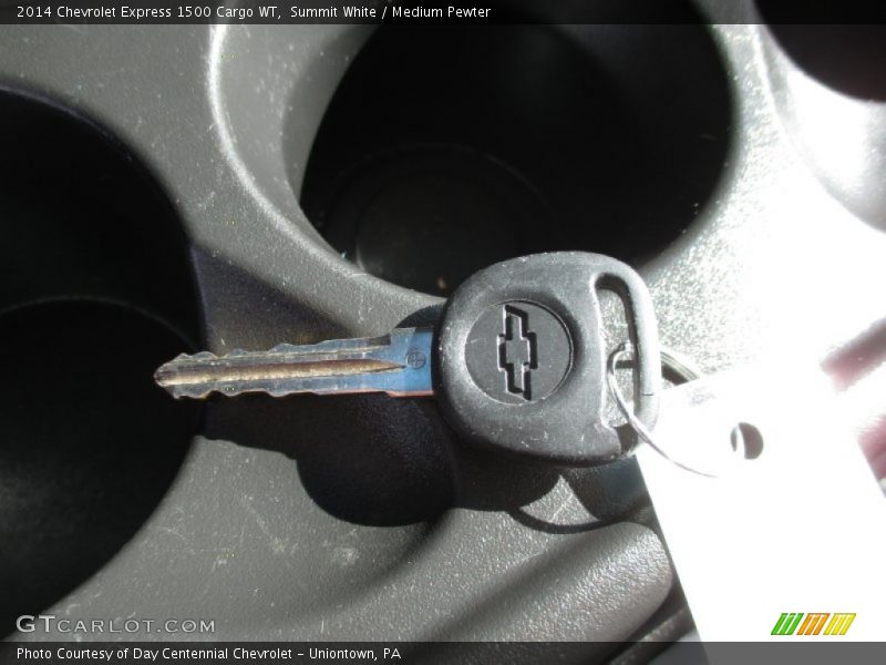 Summit White / Medium Pewter 2014 Chevrolet Express 1500 Cargo WT