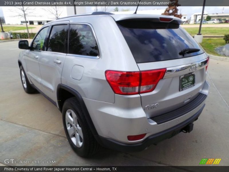 Bright Silver Metallic / Dark Graystone/Medium Graystone 2013 Jeep Grand Cherokee Laredo 4x4