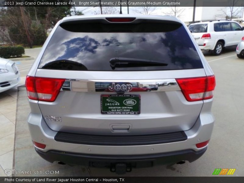 Bright Silver Metallic / Dark Graystone/Medium Graystone 2013 Jeep Grand Cherokee Laredo 4x4