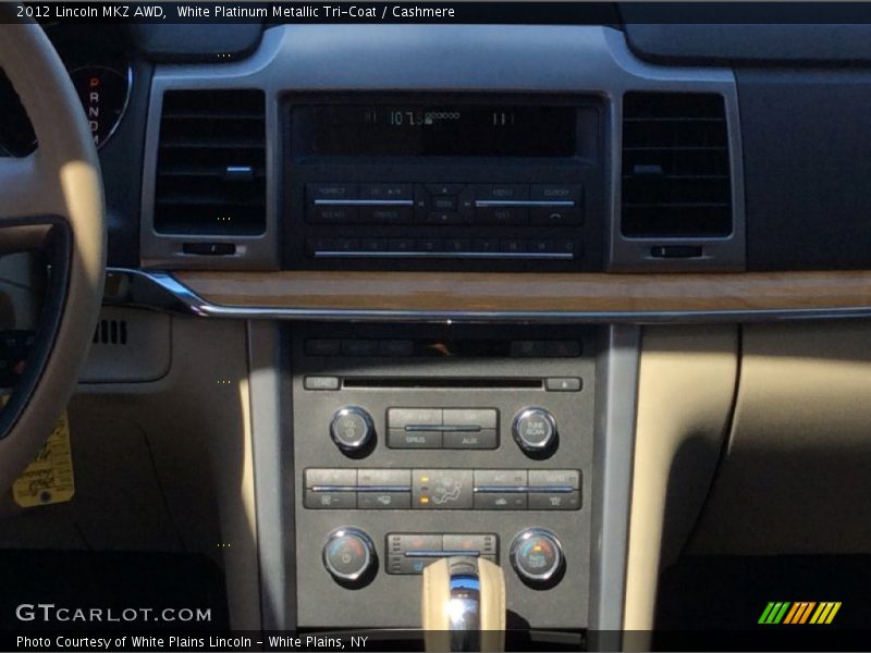 White Platinum Metallic Tri-Coat / Cashmere 2012 Lincoln MKZ AWD