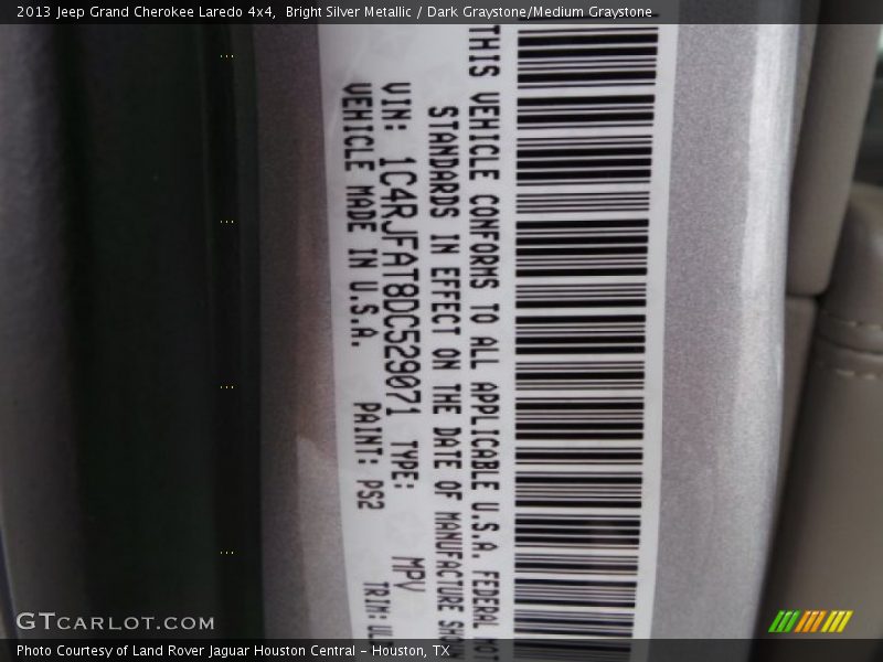 Bright Silver Metallic / Dark Graystone/Medium Graystone 2013 Jeep Grand Cherokee Laredo 4x4