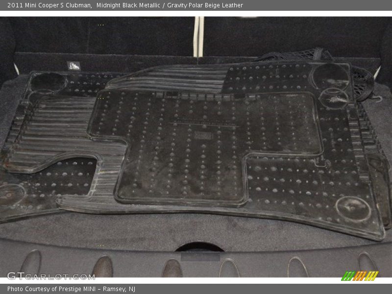 Midnight Black Metallic / Gravity Polar Beige Leather 2011 Mini Cooper S Clubman