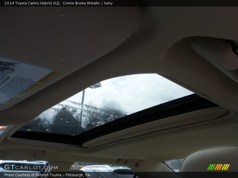 Creme Brulee Metallic / Ivory 2014 Toyota Camry Hybrid XLE