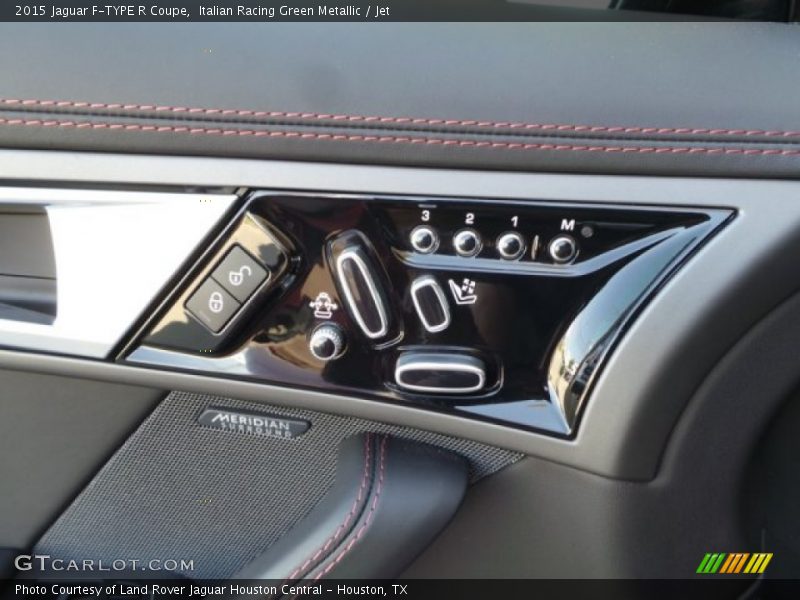 Controls of 2015 F-TYPE R Coupe