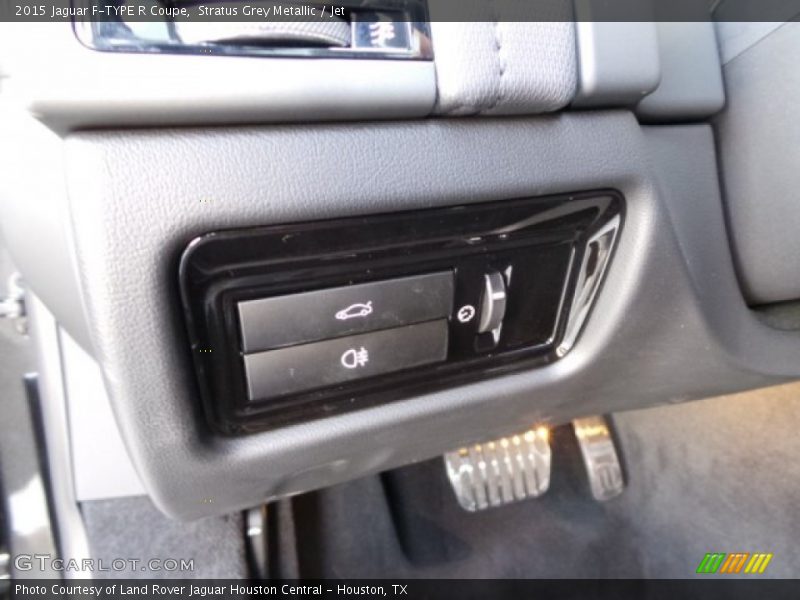 Stratus Grey Metallic / Jet 2015 Jaguar F-TYPE R Coupe