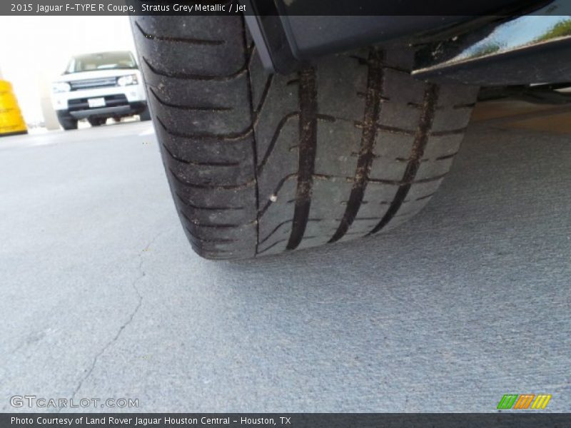 Stratus Grey Metallic / Jet 2015 Jaguar F-TYPE R Coupe