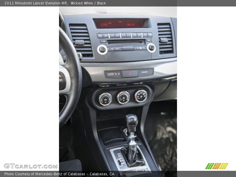 Wicked White / Black 2011 Mitsubishi Lancer Evolution MR