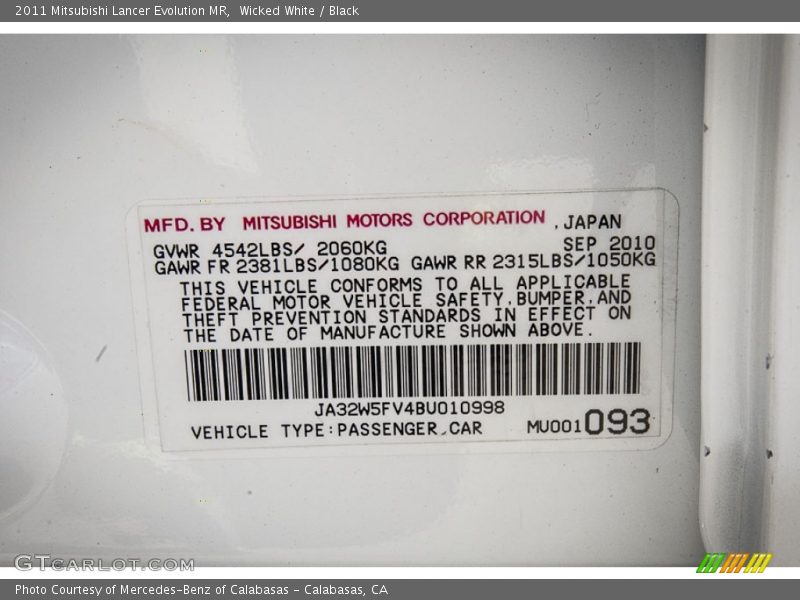 Wicked White / Black 2011 Mitsubishi Lancer Evolution MR