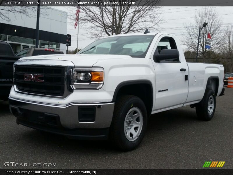 Front 3/4 View of 2015 Sierra 1500 Regular Cab 4x4