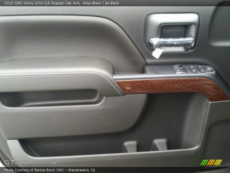 Onyx Black / Jet Black 2015 GMC Sierra 1500 SLE Regular Cab 4x4