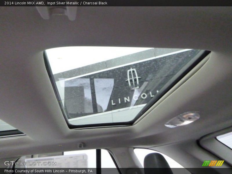 Ingot Silver Metallic / Charcoal Black 2014 Lincoln MKX AWD