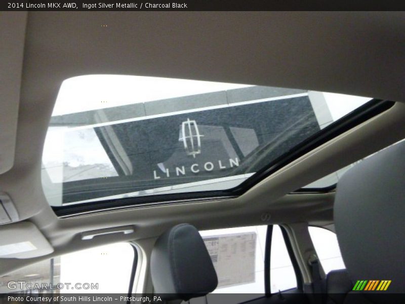 Ingot Silver Metallic / Charcoal Black 2014 Lincoln MKX AWD