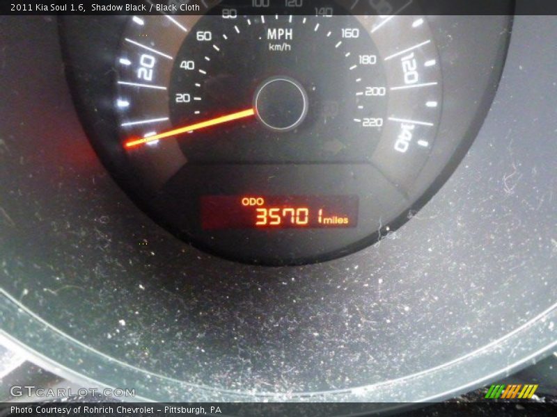 Shadow Black / Black Cloth 2011 Kia Soul 1.6